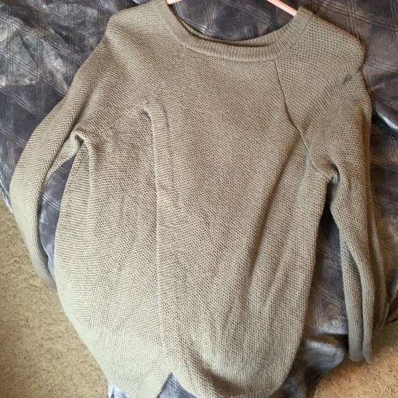 Green Madewell Sweater w/ Crossed Opening in Back - Picture 6 of 11